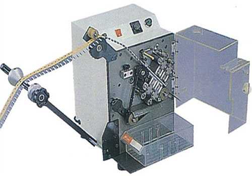 TB-320带装立式零件成型机